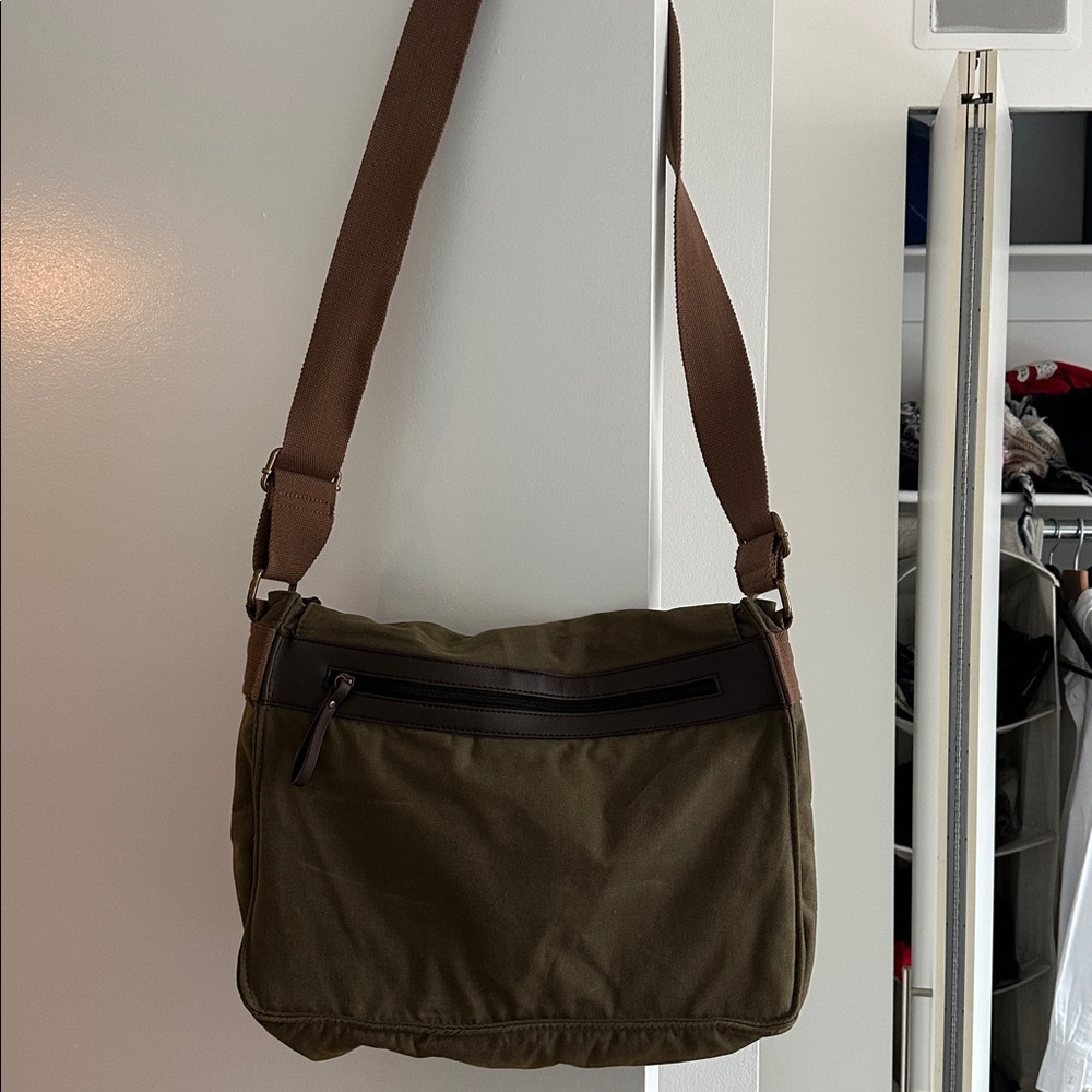 G.H. Bass & Co. Olive Green and Brown Canvas Messenger Bag